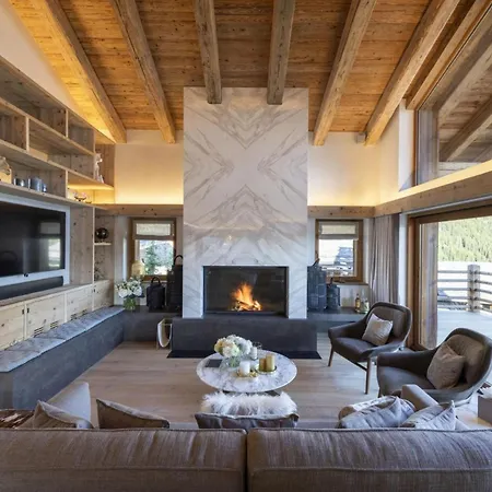 Chalet Stylish Retreat In The Swiss Mountains Apartment *